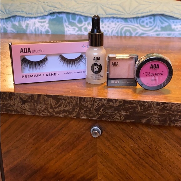 AOA studios Makeup Aoa Studio Set Poshmark
